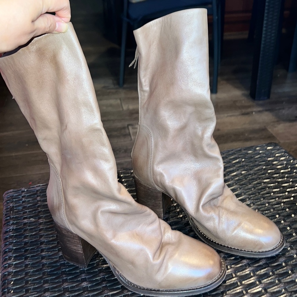 Free people leather boots 🤎size 39.5 NEW